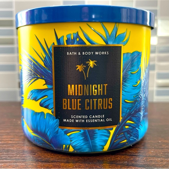 MIDNIGHT BLUE CITRUS BRAND NEW BATH & BODY WORKS 3 WICK CANDLE GORGEOUS COLOR - Picture 2 of 4